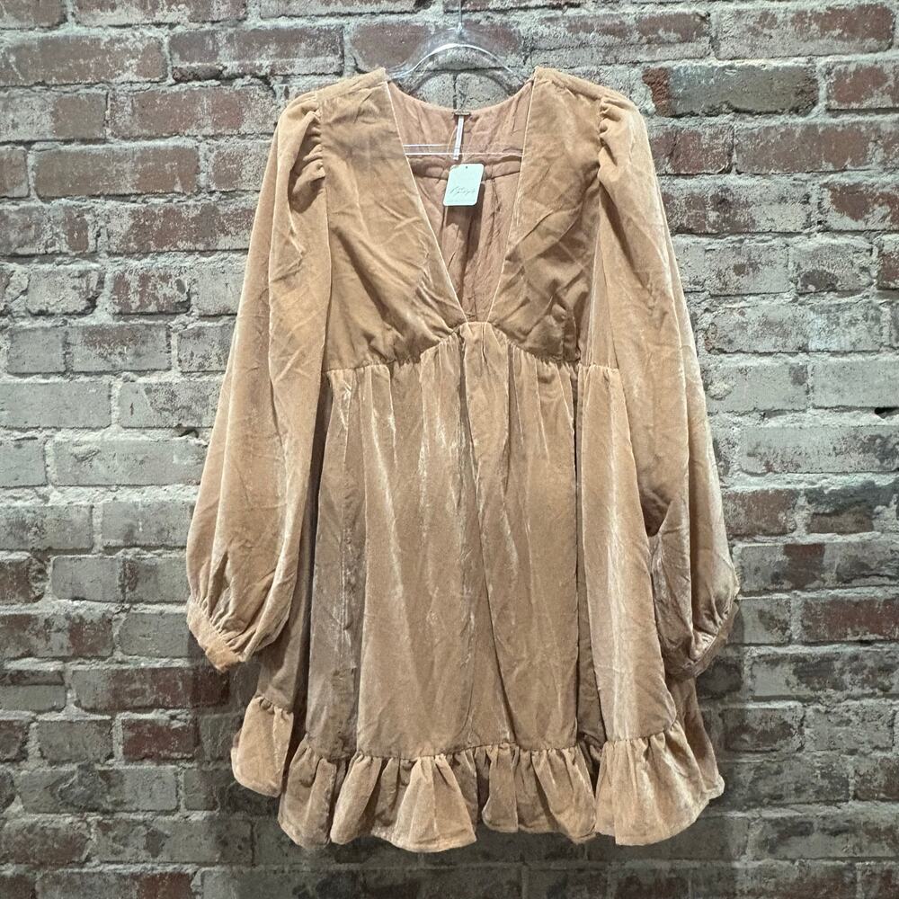 NWT Free People Estella Velvet Mini Dress Rose Pearl Size Large - Picture 4 of 8